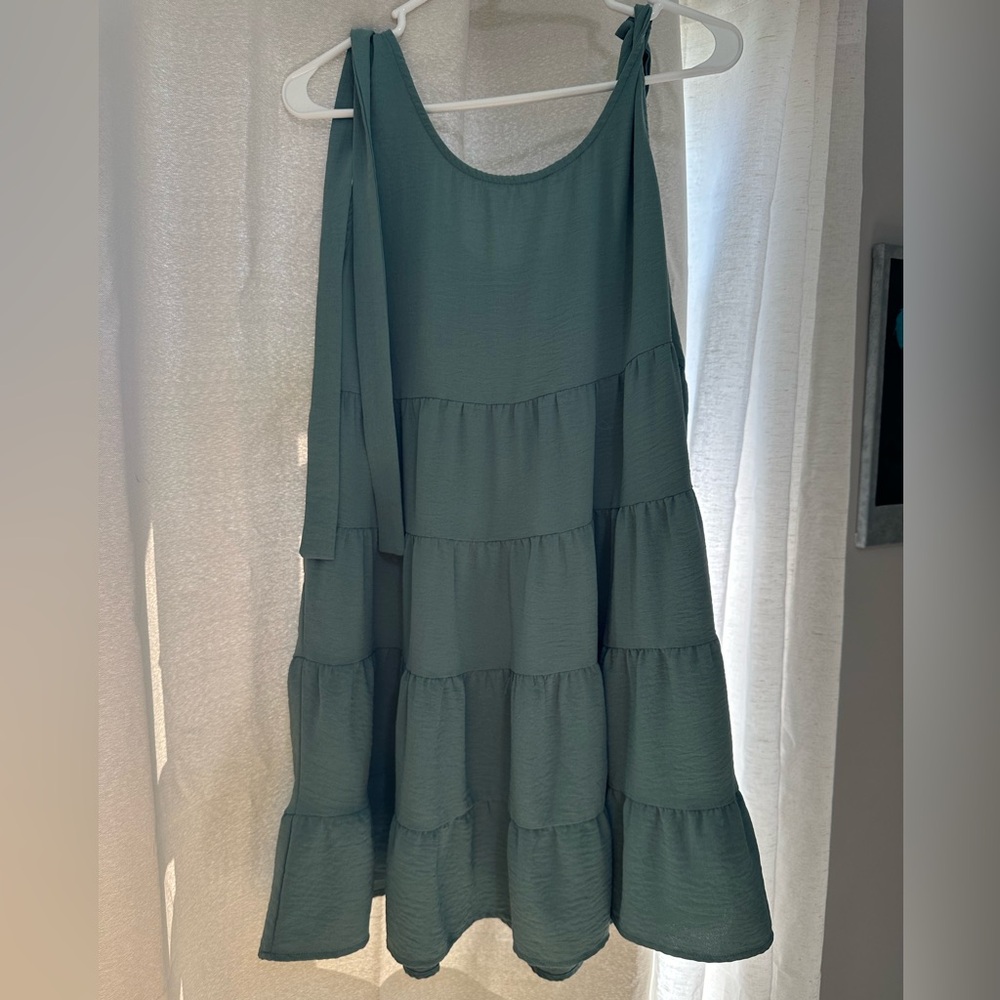 Green tiered dress that ties at shoulders (S)